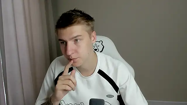 MrSexyCum4U online show from July 25, 10:13 am