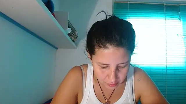 Arieeel 09 online show from April 24, 4:53 pm