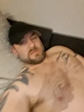 Bamse28 online show from April 11, 3:00 am