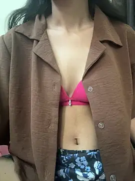 Snapshot of modelnishu chatting on June 12, 3:05 am modelnishu online show from June 12, 3:05 am