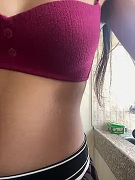 Snapshot of modelnishu chatting on June 27, 4:39 am modelnishu online show from June 27, 4:39 am