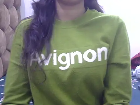 Snapshot of SONIYA_47 chatting on November 19, 7:19 am SONIYA 47 online show from November 19, 7:19 am