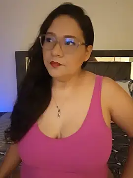 Laurasofia01 online show from May 31, 1:07 pm