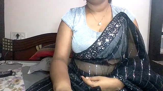 anu-anu2002 online show from May 13, 2:14 pm