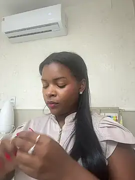 tayzinhaaa online show from July 21, 4:53 pm