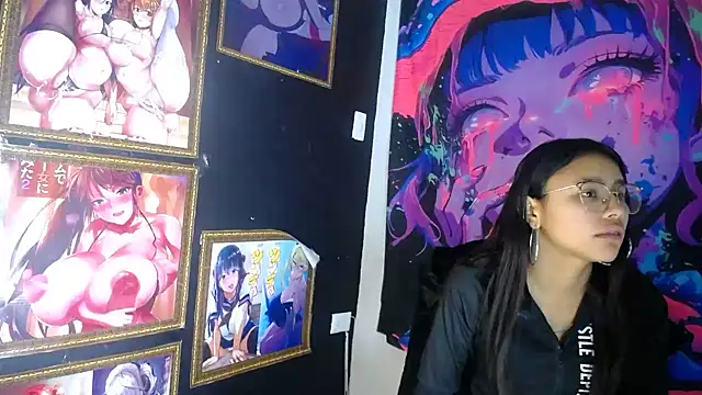 Snapshot of SofieLove_01 chatting on September 14, 9:08 am SofieLove 01 online show from September 14, 9:08 am