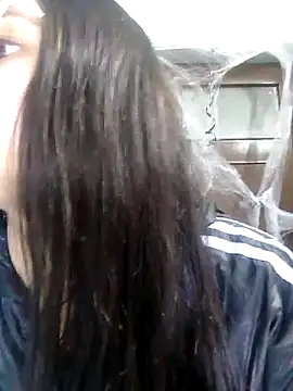 Snapshot of SofieLove_01 chatting on November 2, 7:11 am SofieLove 01 online show from November 2, 7:11 am