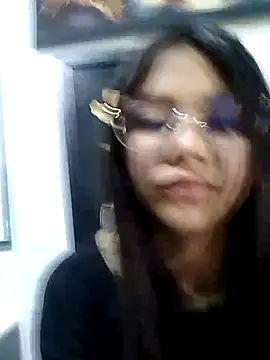 Snapshot of SofieLove_01 chatting on December 16, 8:19 am SofieLove 01 online show from December 16, 8:19 am