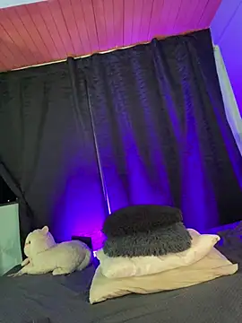 Snapshot of EVAH_LEE_ chatting on July 10, 3:55 am EVAH LEE online show from July 10, 3:55 am