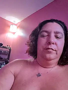 lil-gemini-hippy online show from August 4, 5:54 am