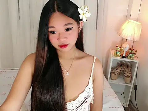 Snapshot of Malia_cummer chatting on July 6, 11:07 pm Malia cummer online show from July 6, 11:07 pm