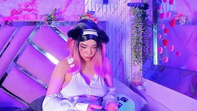 Akane Hikari  online show from March 15, 4:13 pm