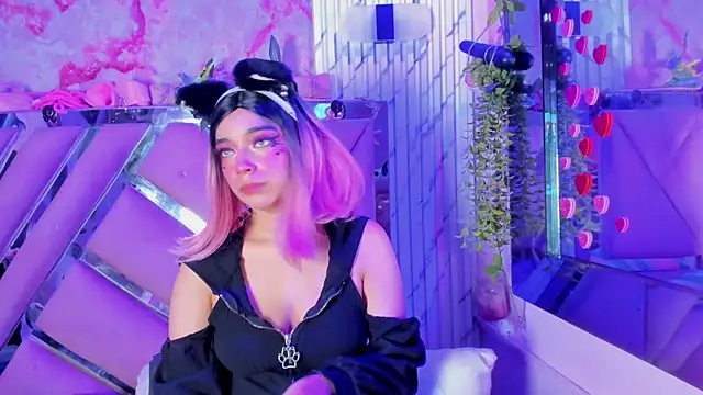 Akane Hikari  online show from April 15, 2:18 am