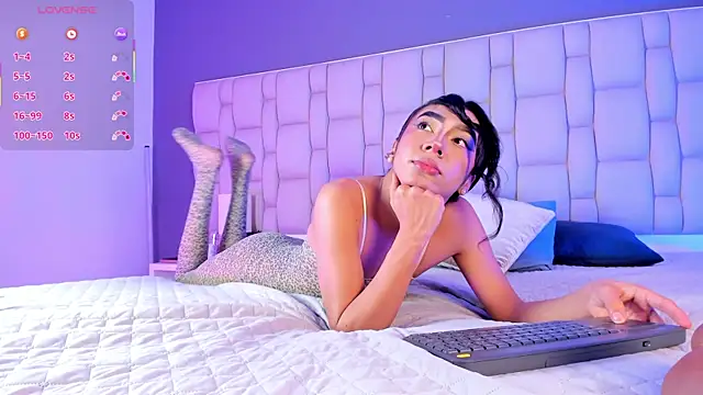 Alaiaguerra online show from January 5, 7:39 pm