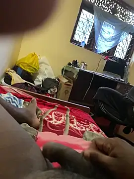 femboyslqueen online show from April 21, 9:37 am