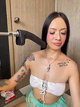 ValentinaBianchi online show from February 19, 7:43 pm