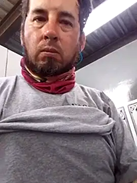 Snapshot of Lujor chatting on February 9, 4:33 pm Lujor online show from February 9, 4:33 pm