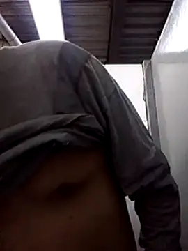 Snapshot of Lujor chatting on February 20, 2:50 pm Lujor online show from February 20, 2:50 pm