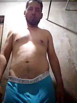 Snapshot of Lujor chatting on March 11, 11:55 pm Lujor online show from March 11, 11:55 pm