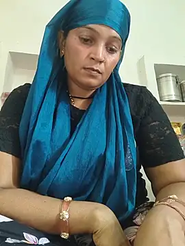 Snapshot of Chhaya_hot chatting on July 7, 6:47 am Chhaya hot online show from July 7, 6:47 am