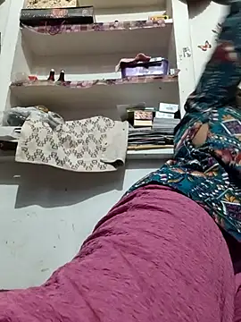 Snapshot of Chhaya_hot chatting on July 11, 12:13 am Chhaya hot online show from July 11, 12:13 am