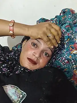 Snapshot of Chhaya_hot chatting on July 11, 12:19 pm Chhaya hot online show from July 11, 12:19 pm