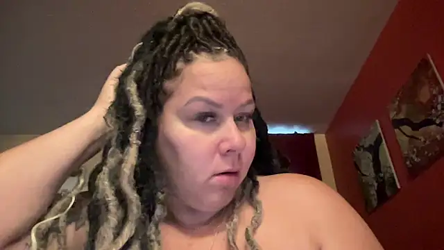 Snapshot of number1slut chatting on May 5, 12:13 pm number1slut online show from May 5, 12:13 pm