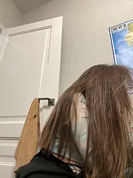 yourfavpsy  online show from December 18, 3:18 pm