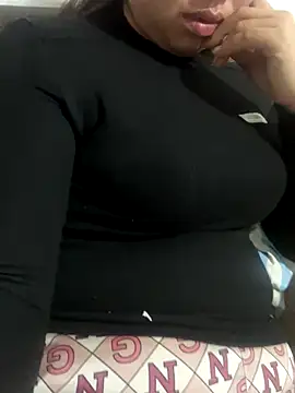 Nhung584 online show from December 21, 12:34 pm