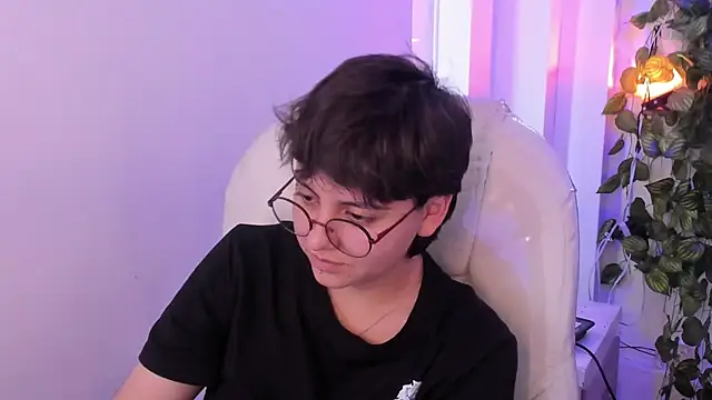 Nathaly ds online show from April 18, 7:58 pm