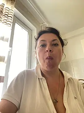 Kiravix online show from October 6, 9:18 am