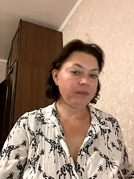 Kiravix online show from October 9, 5:00 pm