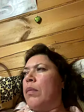 Kiravix online show from October 31, 7:15 pm