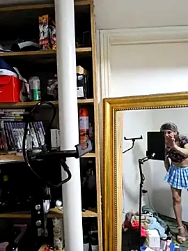 AlexaSugarbby online show from April 13, 7:03 am