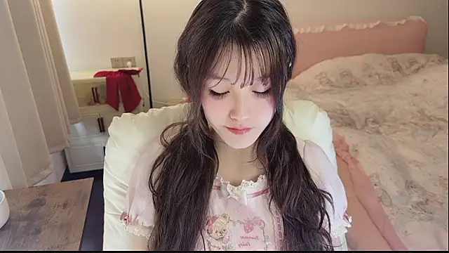 FuFu-puff online show from March 4, 4:51 am