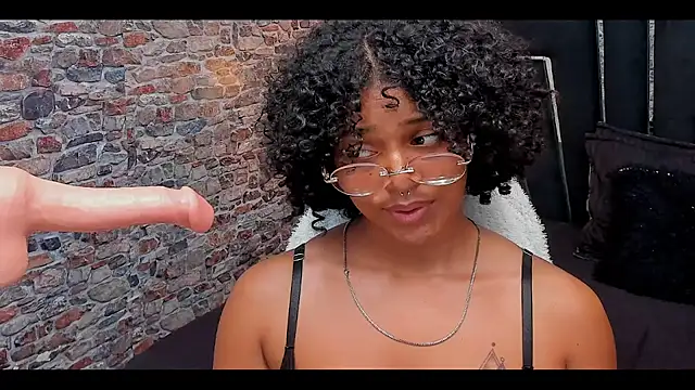 WILD FIREE  online show from July 28, 2:13 pm
