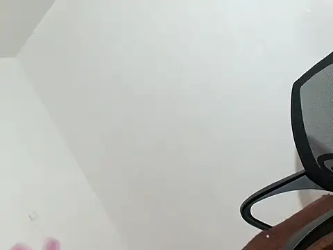 hugecockbabe online show from March 11, 11:44 pm