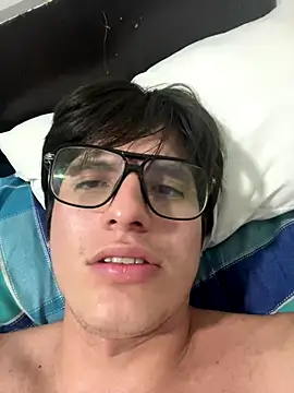 Snapshot of Jhoan_Andrea chatting on October 19, 7:09 am Jhoan Andrea online show from October 19, 7:09 am