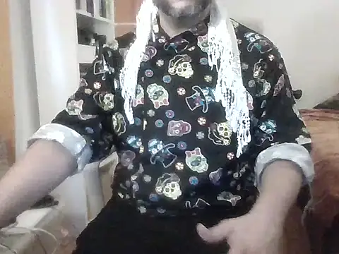 Snapshot of SmokedAlloy2 chatting on July 14, 6:02 pm SmokedAlloy2 online show from July 14, 6:02 pm