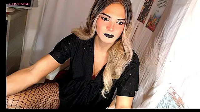 Snapshot of AndreaNakedTs2Cum chatting on August 6, 5:59 pm AndreaNakedTs2Cum online show from August 6, 5:59 pm