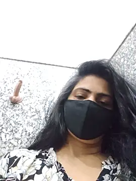 SashaPatel online show from July 3, 1:39 pm