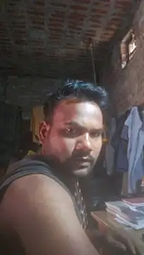 Snapshot of Real_Sucker chatting on March 9, 5:33 am Real Sucker online show from March 9, 5:33 am