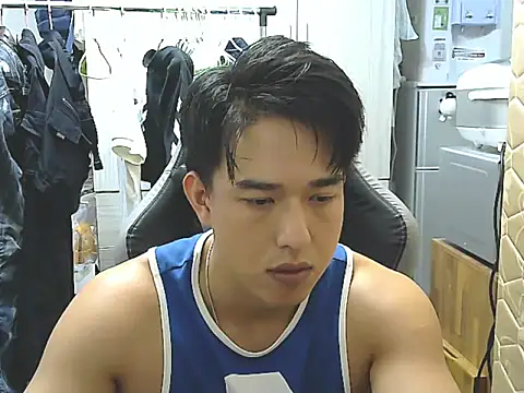 hunterXhan online show from September 15, 1:44 pm