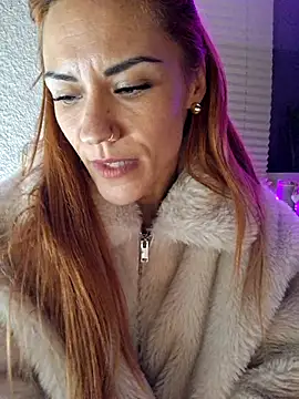 SlimBellaa online show from November 14, 9:46 pm