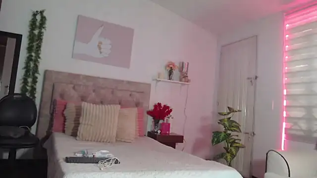 Noapino online show from July 22, 8:33 pm