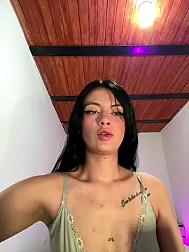 LiaCollings online show from January 9, 11:57 am