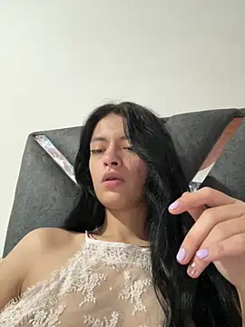 LiaCollings online show from April 14, 11:49 am