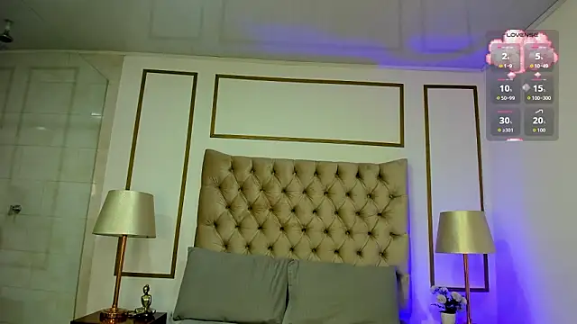 ScarlettRox online show from March 26, 7:19 pm