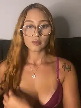 ruivinha2006 online show from March 28, 12:10 am