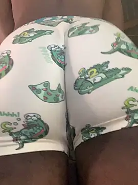 Eyebrows12 online show from April 3, 10:08 pm